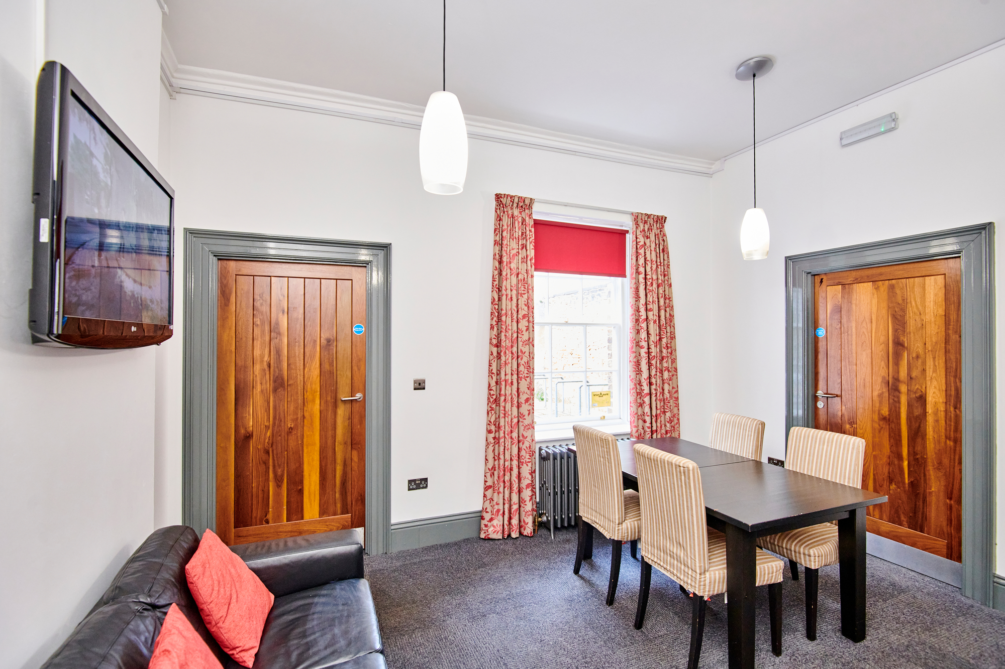 Carlton Lodge lounge 